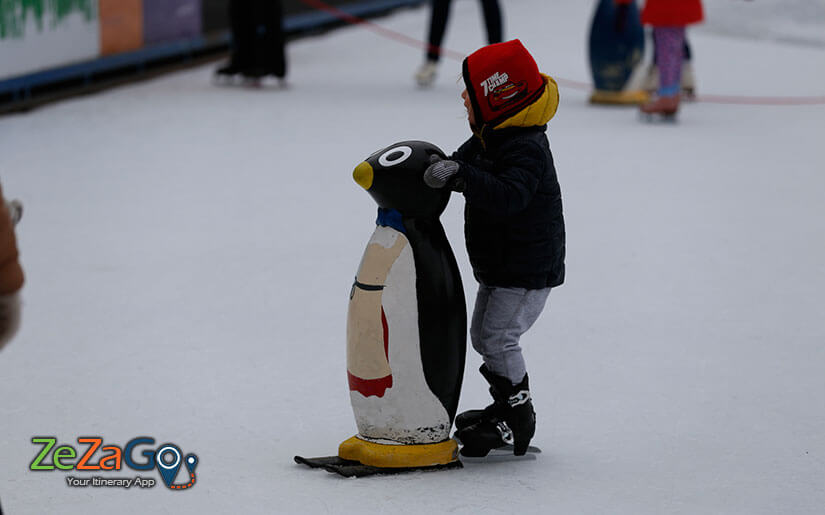 חוויה לילדים במרכז ההחלקה על הקרח של וינה