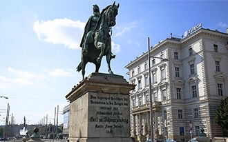 הפסל של שוורצנברג - Schwarzenberg Denkmal